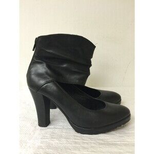5th avenue women size 7 high heel black leather ankle shoes with back zipper